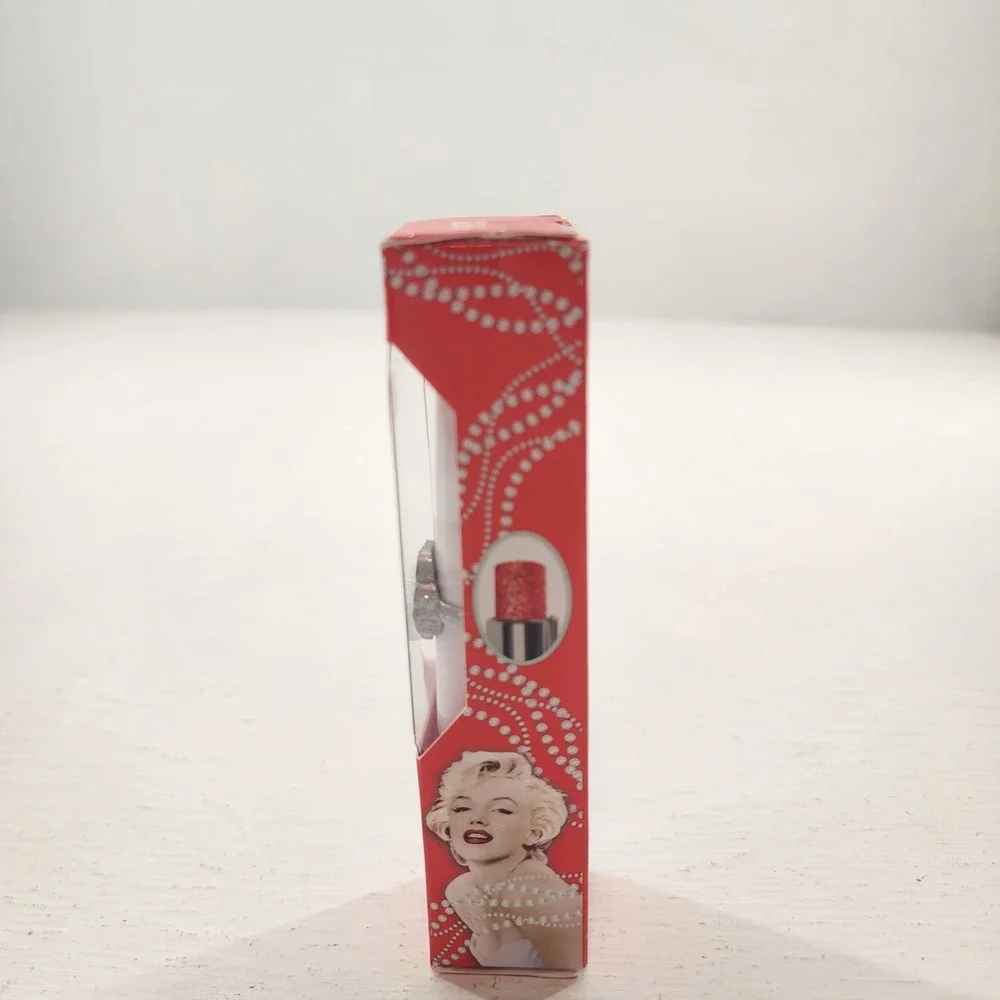 Hard Candy Marilyn Monroe Dripping In Diamonds Hydrating Lip Balm Red 0.14oz NEW